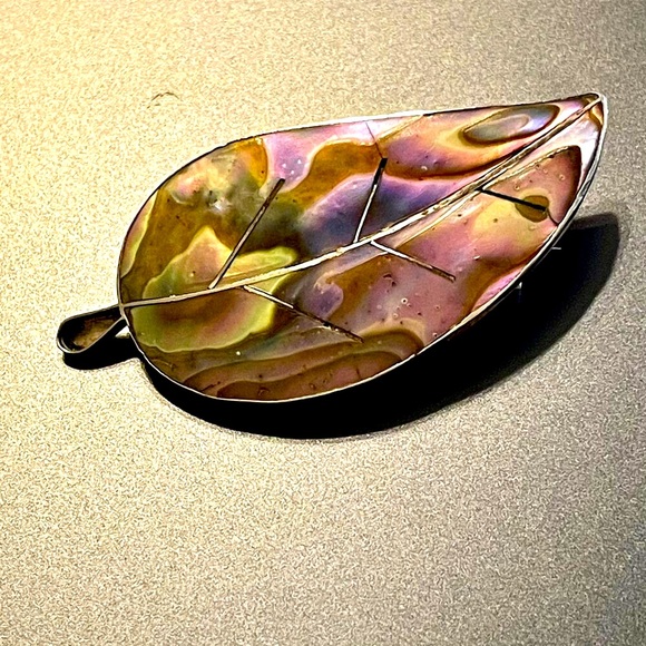 Vintage 60's Sterling Silver Abalone Leaf Brooch - Picture 3 of 4